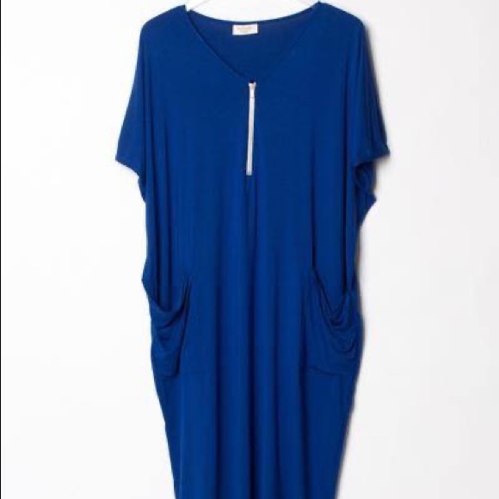 Dwell and Slumber Cobalt Cocoon